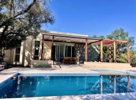 Casa con Piscina y Mirador privado en San Marcos Sierras，聖馬科斯塞拉利昂的便宜飯店