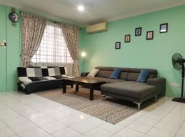 Teo resident, holiday home in Kuching