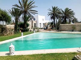 La Maison d'Hélène Essaouira, guest house in Oulad el Madani