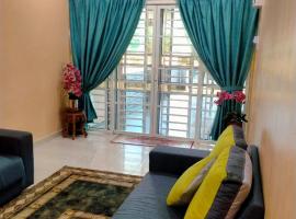 Rahman Homestay Pantai Johor - ISLAM SAHAJA, hotel near Sultan Abdul Halim Airport - AOR, 