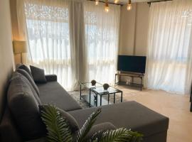 Lovely 1 Bedroom apt. At Mangroovy residence with free access to the Beach and Pools – domek górski 