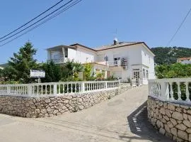 Villa Rab Robert