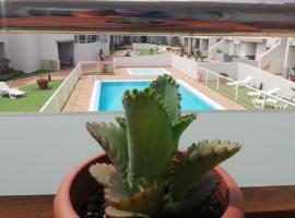 Blue Ocean Corralejo: Sunny terrace, pool, wifi, hotel near Corralejo Viejo, Corralejo