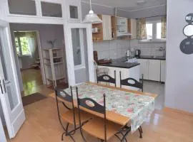 Apartman - Kuća Kod Parka