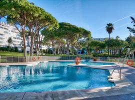 PLAYAS DEL DUQUE, PUERTO BANUS, GOLF .PLAYA Y COMPRAS