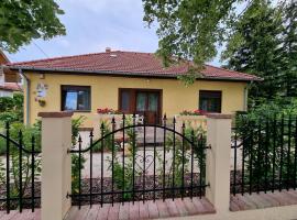 Muskátlis Ház, homestay in Balatonlelle