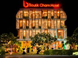 Boutik Cham NhaTrang, отель в Нячанге
