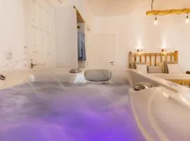 Aqua Naxos Apartments & Suites