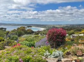 Emu Bay Holiday Homes