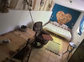 Le Torcy Lodge，位于Torcy的木屋