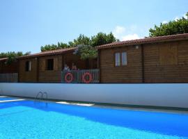 Bungalows Camping Ferrer, hotel in Peñíscola