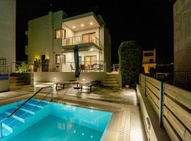 Villa The Palm, Beach & Airport closeby - POOL, hotel with pools in Porto Rafti