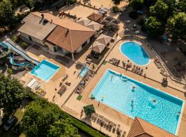 Camping RCN La Bastide en Ardèche、Sampzonのグランピング施設