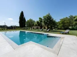 Villa la Ghiandaia by Mmega