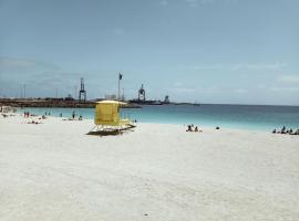 ALOJAMIENTO PLAYA CHICA, LOS POZOS HABITACIONES