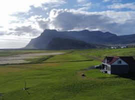 Guesthouse Rauðafell, vendégház Holtban