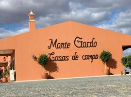 Herdade Monte Gordo, hotel com estacionamento em Ourique