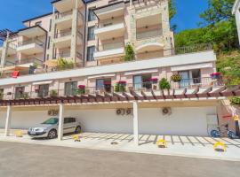 Apartments Petar, hotelli Budvassa
