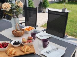 Schöne Ferienwohnung Bodenseeregion, apartment in Singen