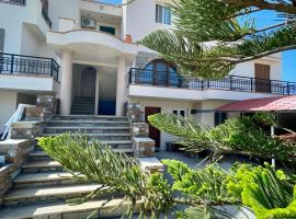 Tranquil Apartments, hotel near Kouros Melanon, Naxos Chora