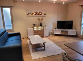 Studio récent résidence Charles Quint, khách sạn ở Gray