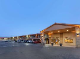 Best Western Canyon De Chelly Inn, hotel with parking in Chinle