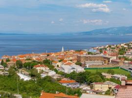 Nice Apartment In Senj With Wifi And 2 Bedrooms, παραθεριστική κατοικία σε Senj