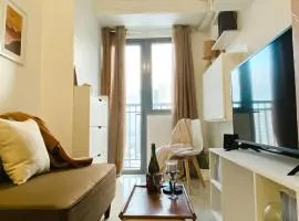 Fame Residences Tower-1 Unit 3207 in Mandaluyong 1 Br w Balcony City view