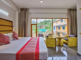 Hotel Beas River Retreat, hotel in Manāli