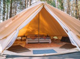 Natur Camp Glamping Birštonas, kamp sa luksuznim šatorima u gradu Birštonas