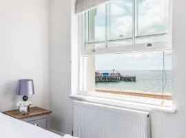 Seafront 2 Bedroom Apartment