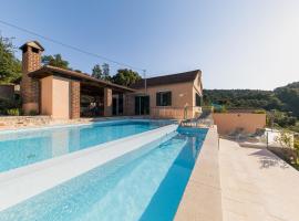 Holiday Home Lavanda, ξενοδοχείο σε Iž Mali