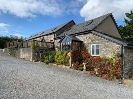 Wren Cottage, holiday home in Carmarthen