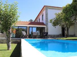 Casa do Mestre Inteira, Ferienhaus in Vila de Punhe