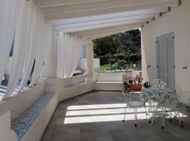 Villa Portinente, cottage in Lipari