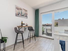 Apartmani Princi Trogir, apartment in Trogir