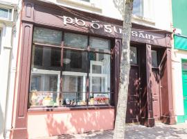 The Merchant's Store, hotel v destinaci Kilrush