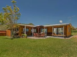 Sundaze - Hahei Holiday Home
