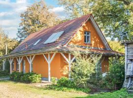 Awesome Home In Karwesee With Sauna, hotel with parking in Karwesee