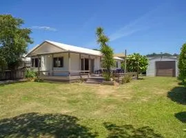 Nest by the Beach - Cooks Beach Holiday Home