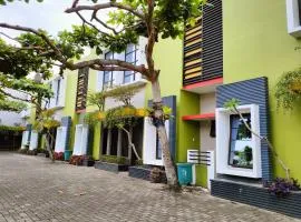 Lonari Hotel
