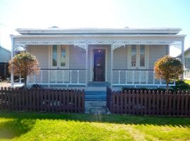 Haven on Hannan - Whitianga Holiday Home, hótel í Whitianga