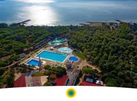 Club del Sole Marina Julia Family Collection
