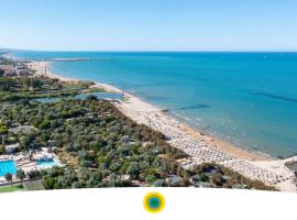 Stork Family Camping Village, camping resort en Giulianova