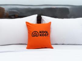 KoolKost near Hang Nadim Batam Airport (Minimum Stay. 30 Night), hotel near Hang Nadim International Airport - BTH, Nongsa