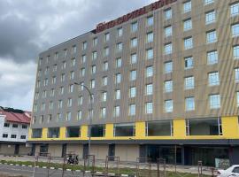 TD CAPITAL HOTEL, hotel en Inanam