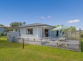 Matarangi Escape - Matarangi Holiday Home