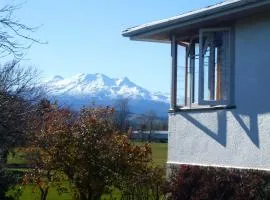 The Field House - Ohakune Holiday Home