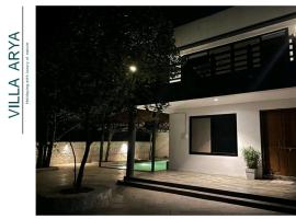 Bliss Candy-Villa By the Pool, pet-friendly hotel in Dongri