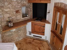 George's rooms, B&B di Stari Grad